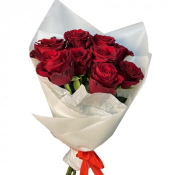 Bouquet 'Passionately red'  - 9 red roses in Ventspils