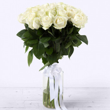 Long Stemmed White Roses. Choose Number of Flowers